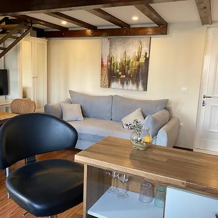 Apartman Emma *