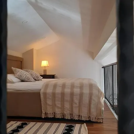 Emma Apartman *