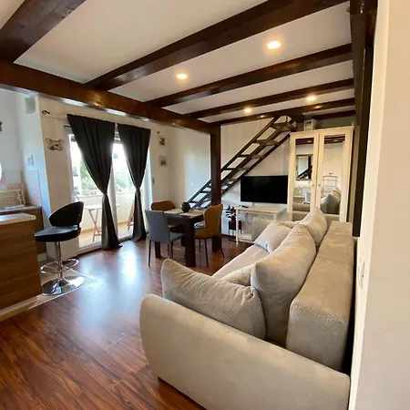 Apartman Emma *