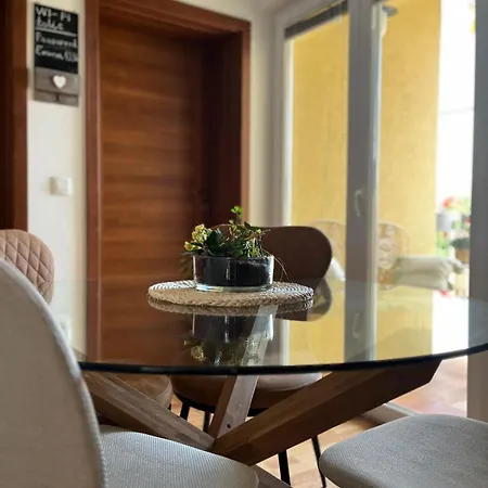 Emma Apartmán