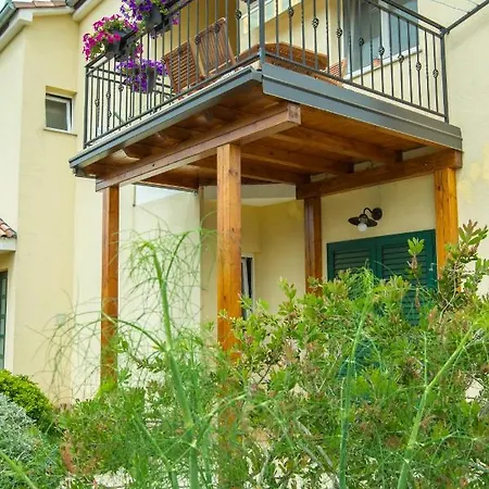 Apartman Emma Biograd Na Moru