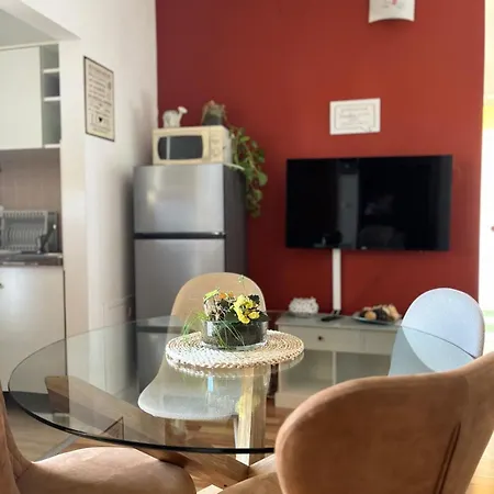Emma Apartment *