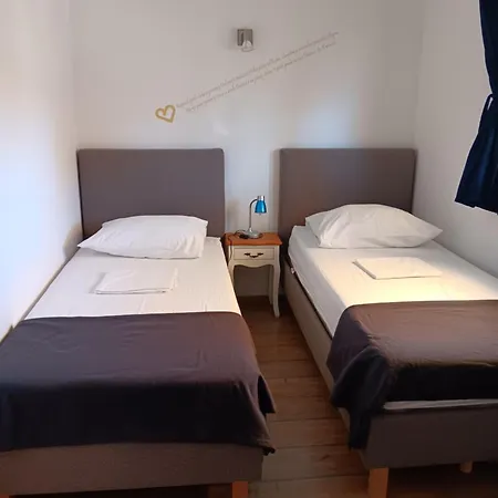 Apartment Emma *