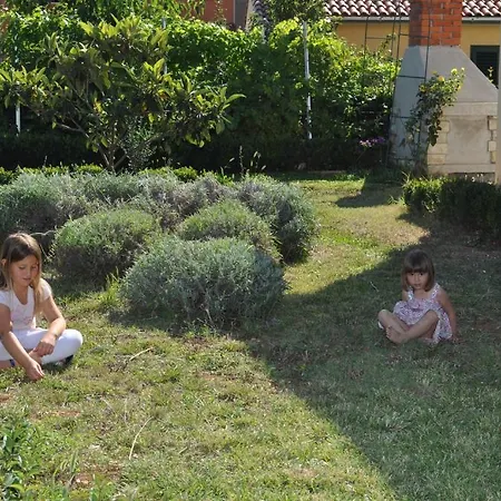 Emma * Biograd Na Moru
